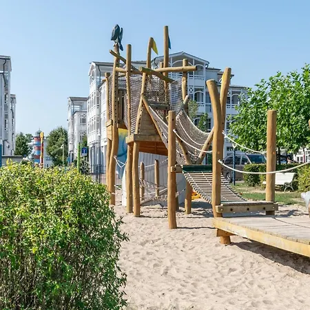 Attraktive Fuer Vier Mit Balkon In Sellin (Rugen)