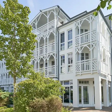Apartment Attraktive Fuer Vier Mit Balkon In